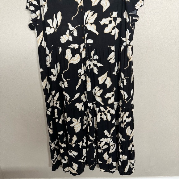 Sonoma Floral Dress Size 2x w/ Pockets Button Front Tiered Midi Dress - Picture 4 of 13